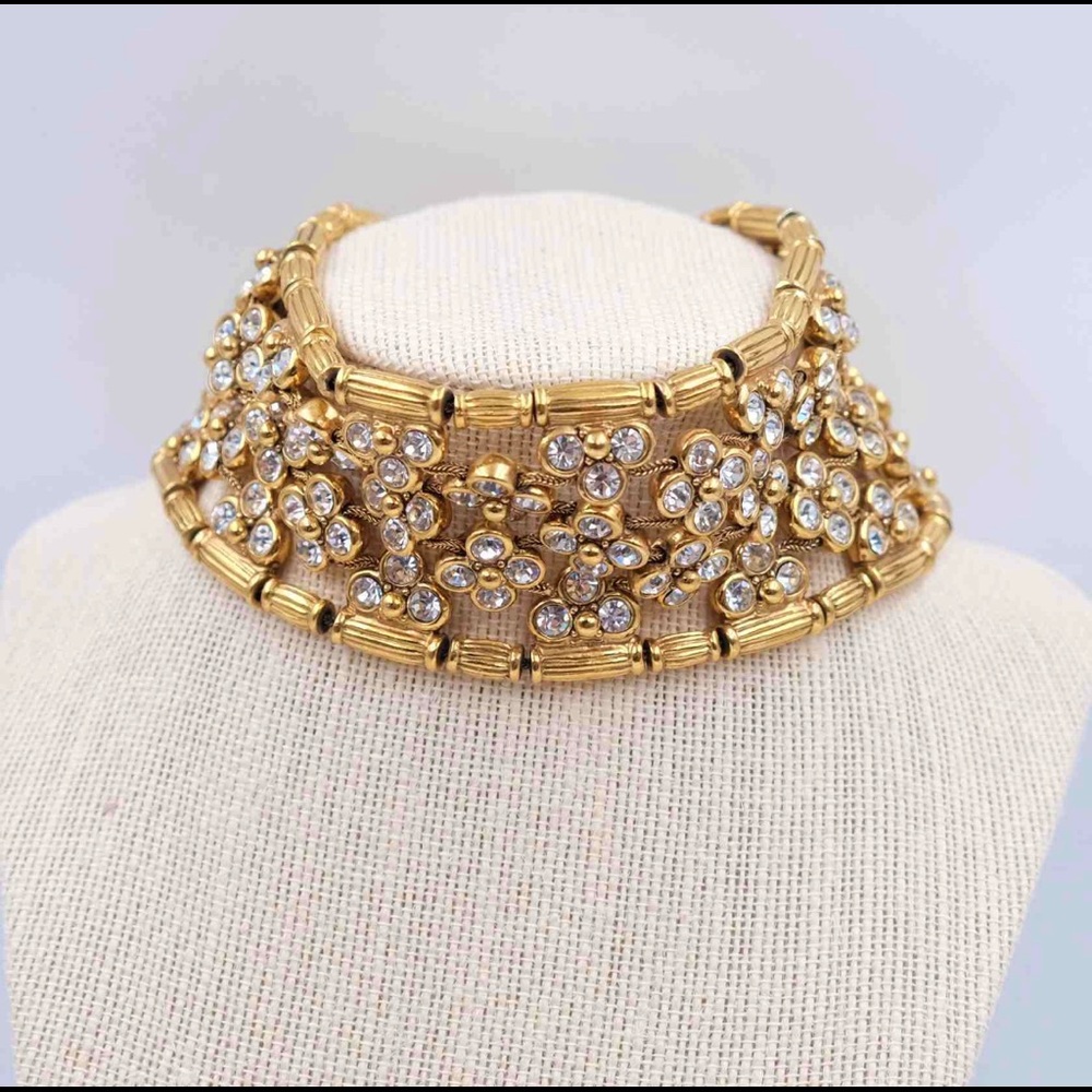 Christian Dior Boutique Choker Necklace 14 inches